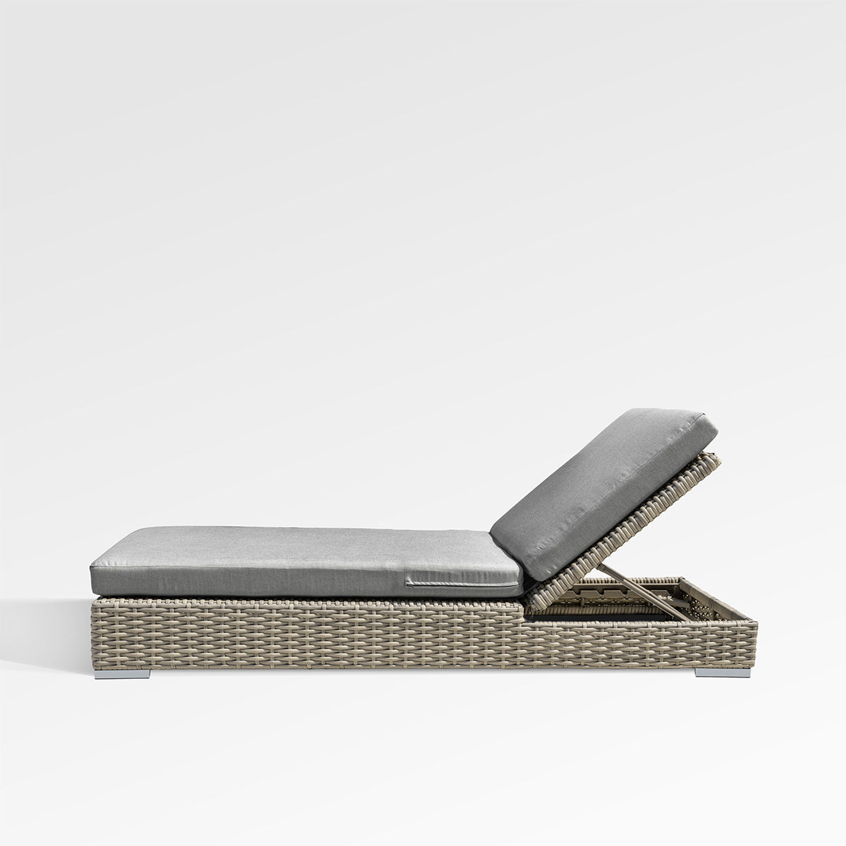 Tulip Chaise Lounge with Sunbrella® Cushion